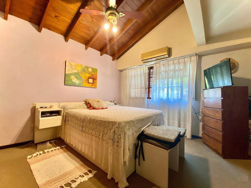 Imagen 8 de 19 de Gran Casa De 4 Dorm. 1 En Suite- Cochera-patio C/ Parrilla-terraza -monte Castro