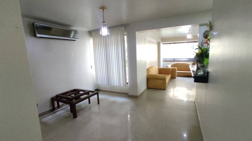 Imagen 7 de 12 de Apartamento En Venta En Prebo I 101 Mtrs. 165429 Andres Peña