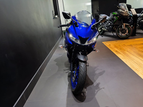 Yamaha Yzf-r15 Seminova