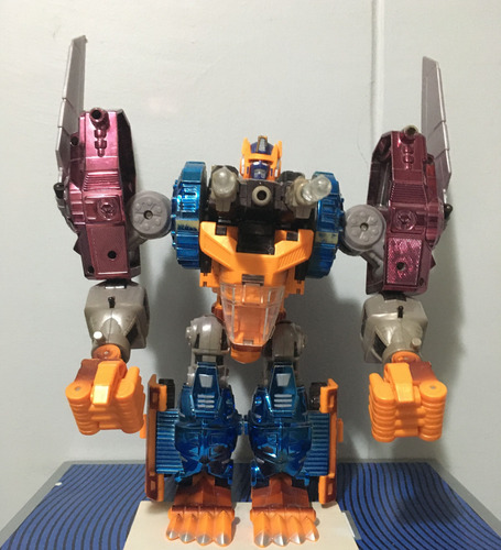 Transformers = Optimal Optimus = Transmetal 2 (Usado)