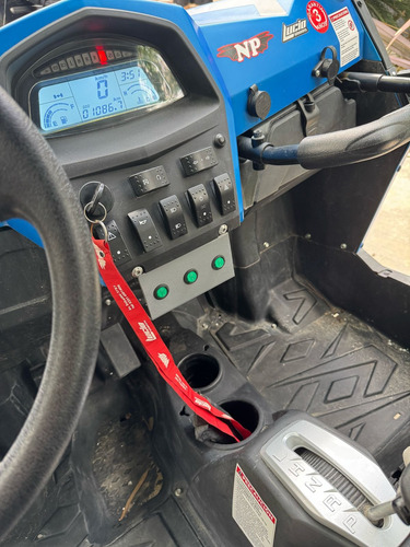 Utv 800 Cc Con Varios Accesorios.