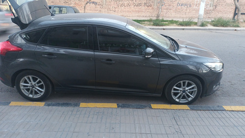 Ford Focus III 1.6 Sedan S
