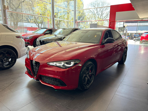 Alfa Romeo Giulia 2.0 280cv Veloce