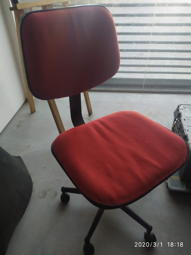 Silla De Escritorio Con Ruedas Giratoria Pc Rojo Y Negro