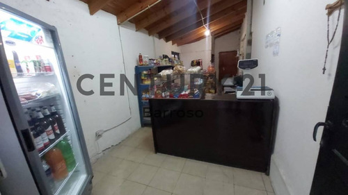 Imagen 18 de 23 de Oportunidad Inversión - Se Vende Casa En Guaymallen