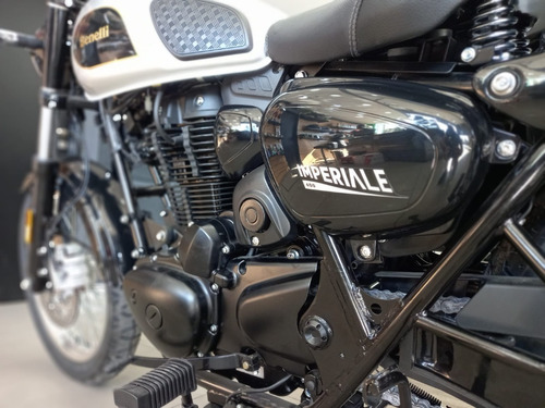 Imagen 8 de 9 de Benelli Imperiale 400 Okm Classic Tamburrino Motos