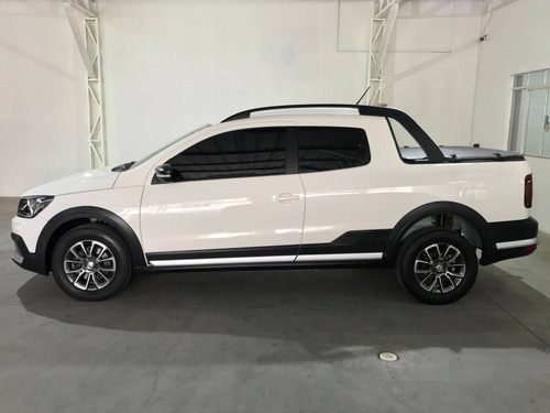 Imagem 10 de 15 de Vw Saveiro 1.6 Cross Cd - 2019