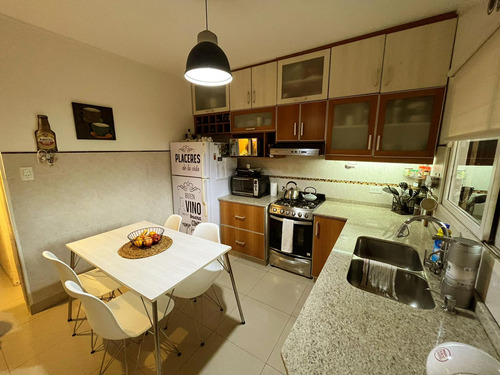Imagen 8 de 22 de Triplex 4 Amb. En Olivos