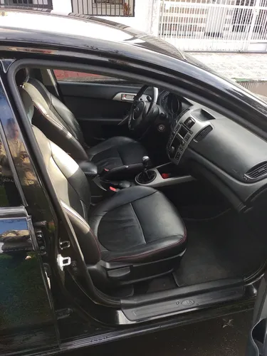 Kia CERATO FORTE 1.6