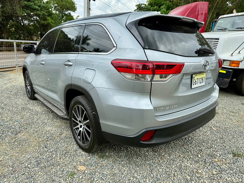 Toyota Highlander Se Awd 2017
