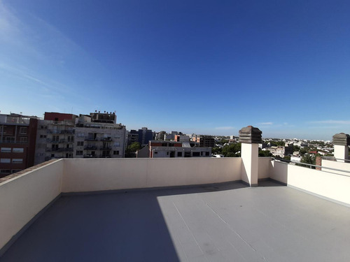 Excelente Departamento 3 Ambientes Con Cochera En Morón Sur