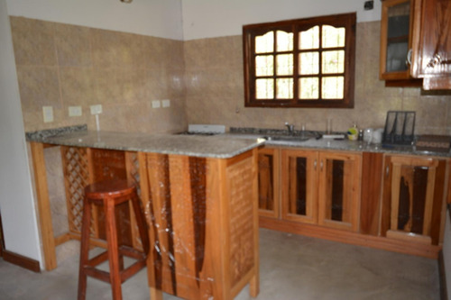 Imagen 10 de 30 de Venta De Hermoso Complejo De Cabañas Con Galpón En Guernica