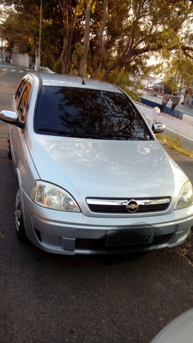 Corsa Premiun Hatch 2010 1.4
