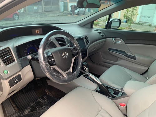 Honda Civic 1.8 LXS 16V FLEX 4P AUTOMÁTICO