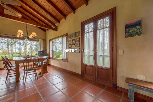 Casa En Venta Sobre Lote De 1 Hectarea En Loma Escondida, Open Door