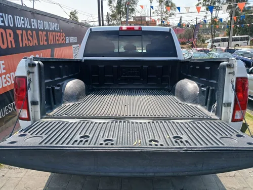 RAM Ram 1500 SLT 1500 Trabajo 3.6 V6 AT 4x2