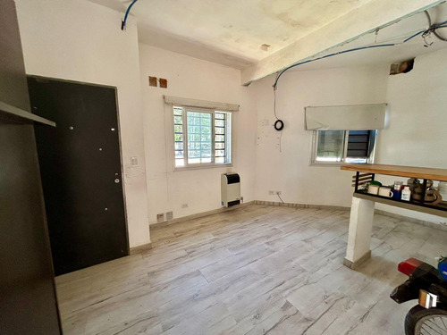 Ph Monoambiente Con Terraza Reciclado Integramente | Matheu Al 2200