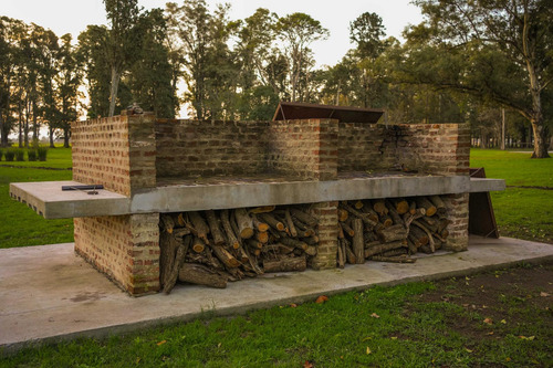 BARRIO TRES PINOS VILLA DE CAMPO-LOTES FINANCIADOS