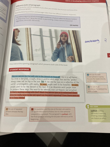 English Language Coursebook - Cambridge As & A Level 2019 (Usado)