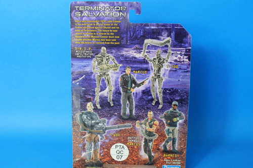 Battle Damage Marcus Terminator Salvation Playmates (Usado)