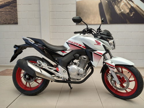 Imagen 2 de 20 de Honda Cb 250 Twister - Paperino Srl