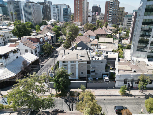 Remate - Providencia-departamento-general Flores N°238, De