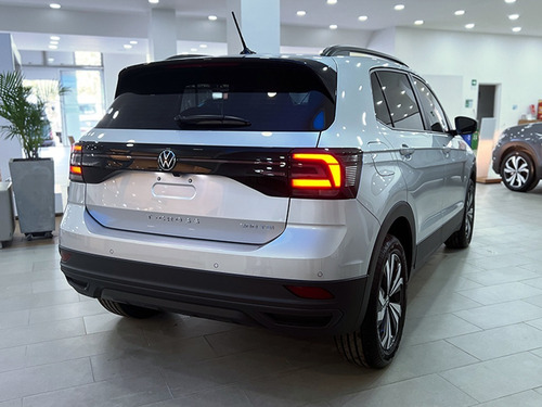 Imagen 3 de 14 de Volkswagen Tcross Trendline At