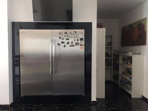 Imagen 10 de 27 de Residencial Quinta En Venta