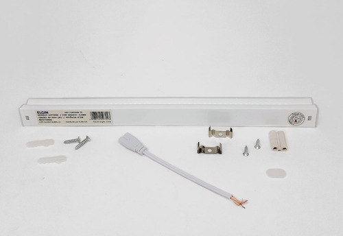Imagem 3 de 8 de Lampada Led Universal Bivolt Para Expositores E Cervejeiras.