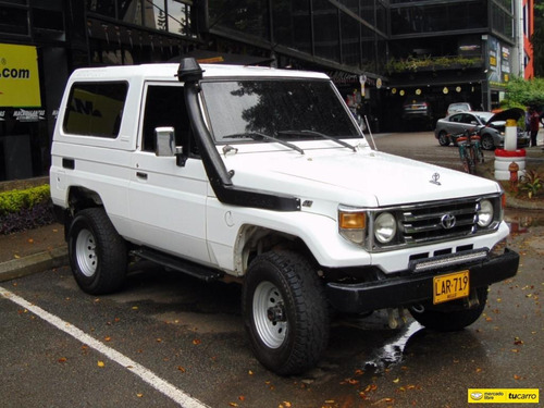 Toyota Land Cruiser Carevaca