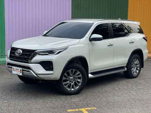 Toyota Fortuner 4.0 Srv