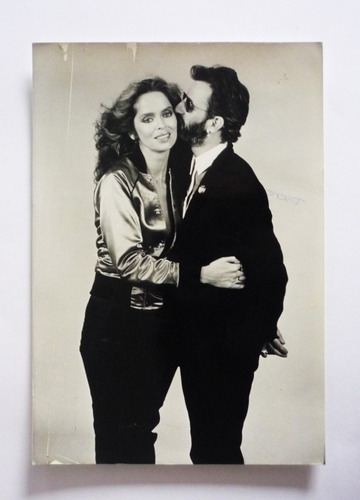 Fotografía Del Beatle Ringo Starr Con Barbara Bach 2