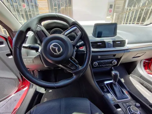 Mazda 3 2.0 Touring At