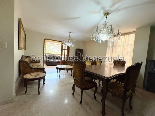 Amplio Apartamento En Motalban Ii Excelente Edificio - 25-17815 - Jca