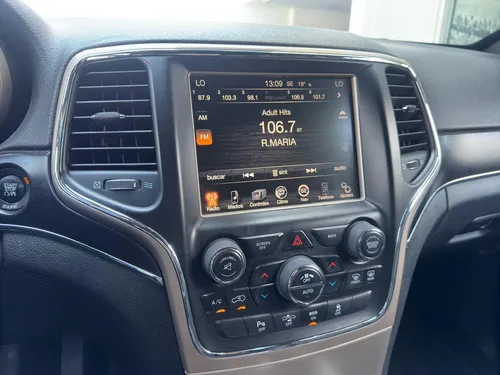 Jeep Grand Cherokee 5.7 Limited Premium V8 4x4 Mt