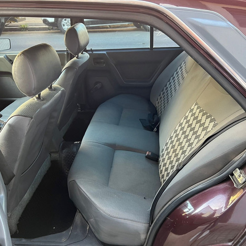Imagen 16 de 23 de Peugeot 504 2.3 Srd Ii