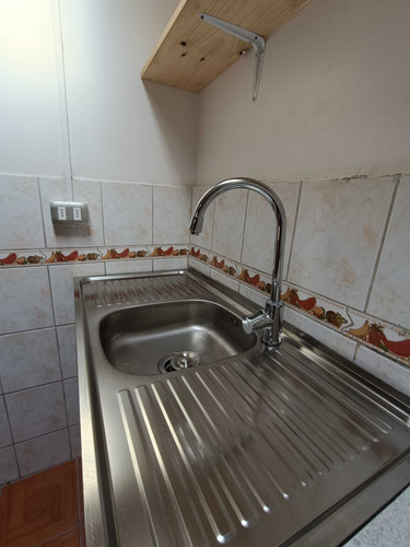 Venta Casa 1d 1b Estación Central, Remodelada (86144)