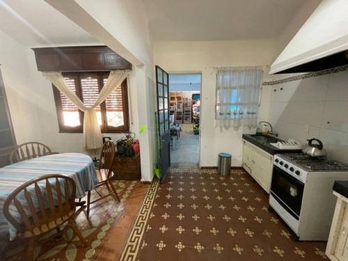 2 Casas , Salon De Fiestas Y Terreno De 1, 6 Hect?reas