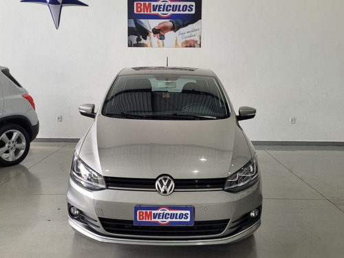 Volkswagen Fox Prata 2018