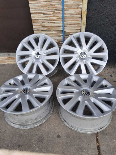 Rines Vw Jetta Clásico R17*calidad 100% Con La # 1 Sandy