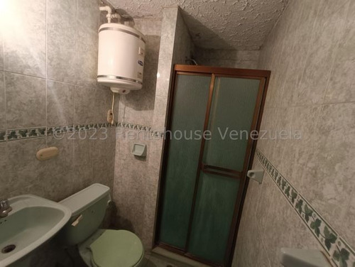 Imagen 19 de 22 de Apartamento En Venta Urb San Jacinto, Maracay 23-18584 Hc