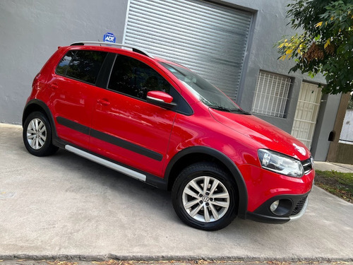 Imagen 18 de 25 de Volkswagen Crossfox Highline 2013 / 98000km 1º Dueño