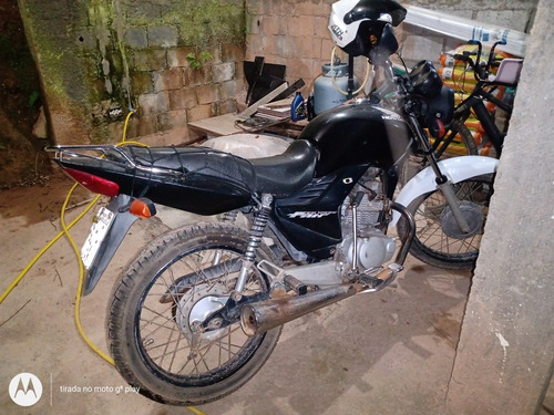 Imagem 1 de 2 de Honda Fan 125