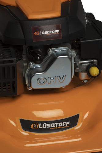 Cortadora de pasto a nafta Lüsqtoff LQ-510 color naranja con potencia de 5.5hp