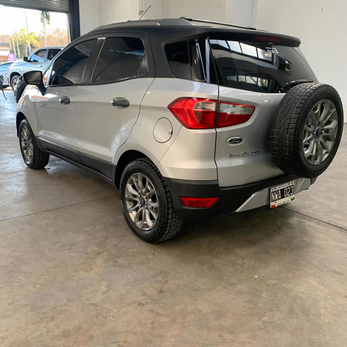 Imagen 8 de 17 de Ford Ecosport 2014 1.6 Freestyle 110cv 4x2