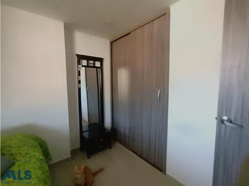 Unidad Cerrada Con Fácil Acceso(mls#249135)