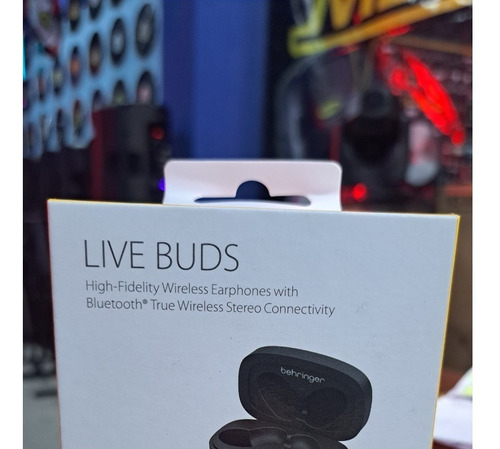 Audifonos Live Buds Wireless. Somos Tienda Fisica