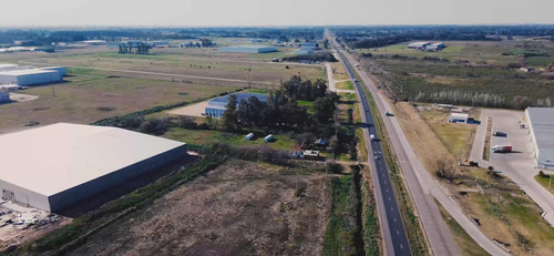 Fracción Industrial De 2750 M2 En El Parque Industrial Ruta 6 Km 180
