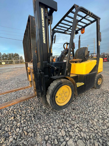 Imagen 13 de 17 de Daewoo Doosan Autoelevador 2,5tn 2891hs De Uso Envios Pais