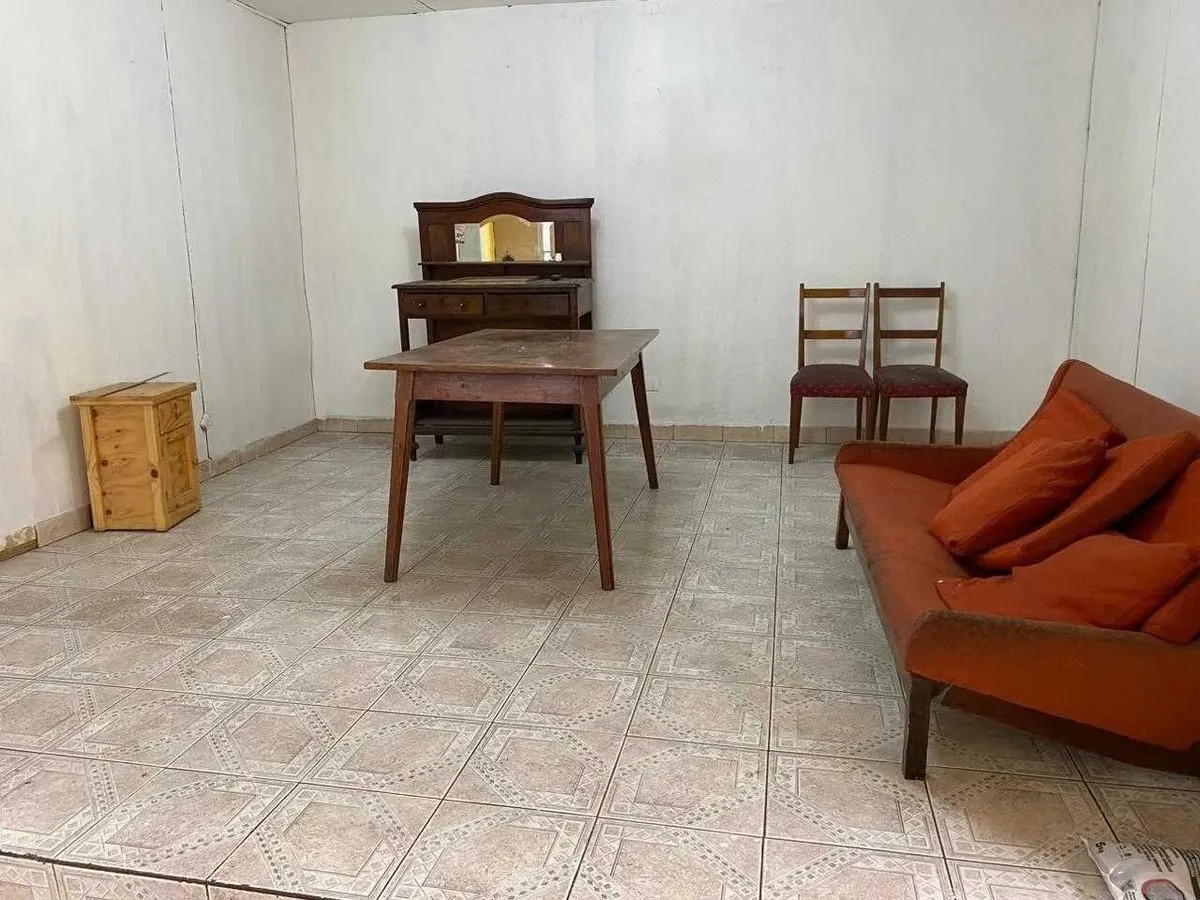 Imagen 5 de 11 de Casa Amplia Con Jardín Interno
